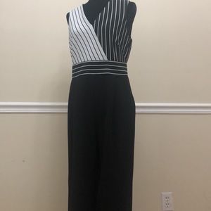 COPY - Calvin Klein black and White Size 10 Jumpsuit